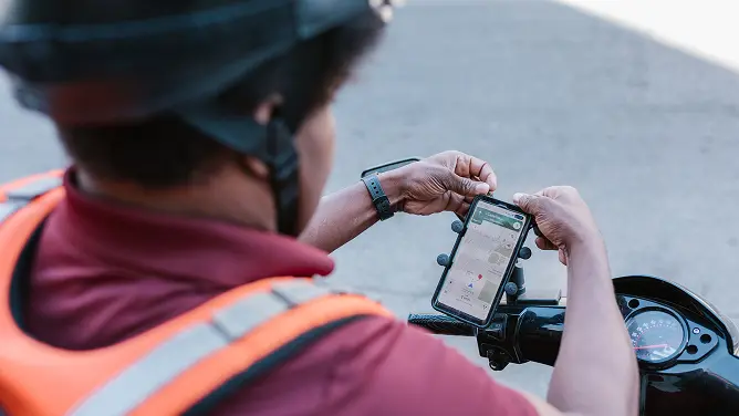 10 Benefits of GPS Fleet Tracking Software for Your Fleet